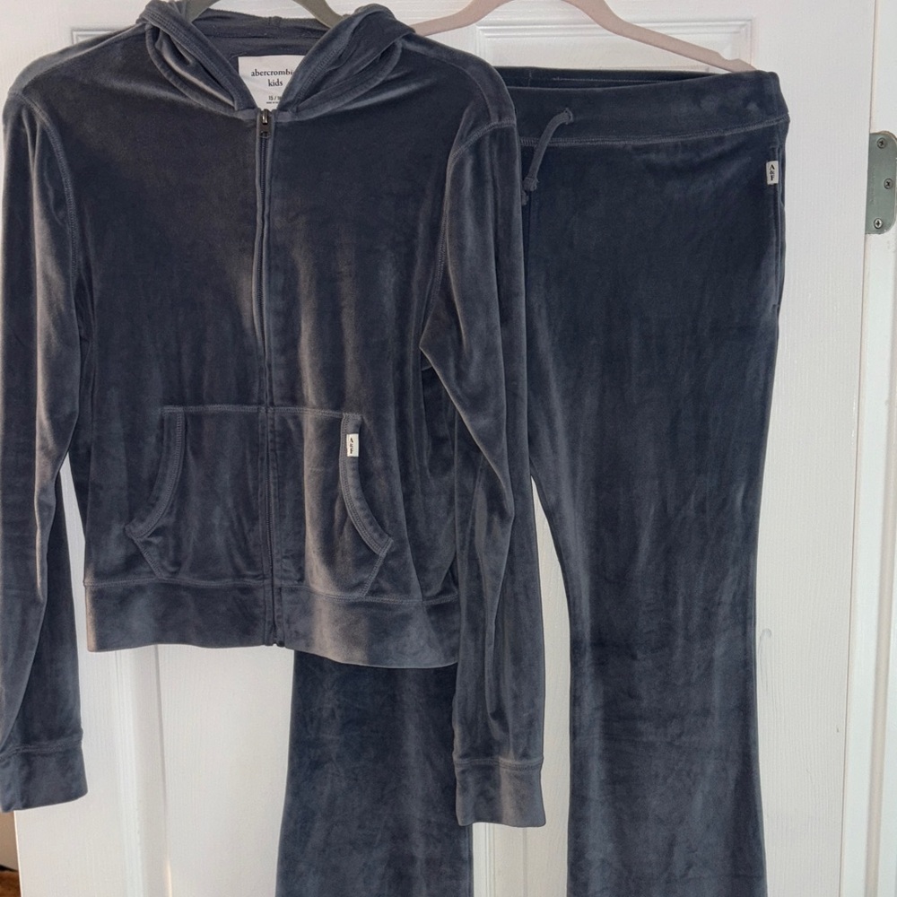 Girls Dark Blue Gray Velour Hoodie and Pants Set